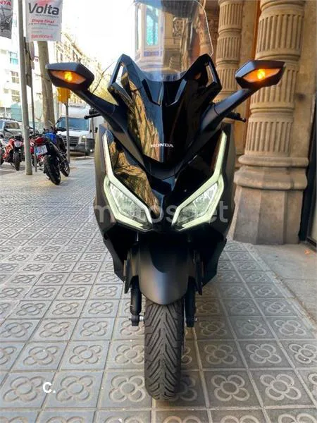 Honda Forza 350 – Vista 10