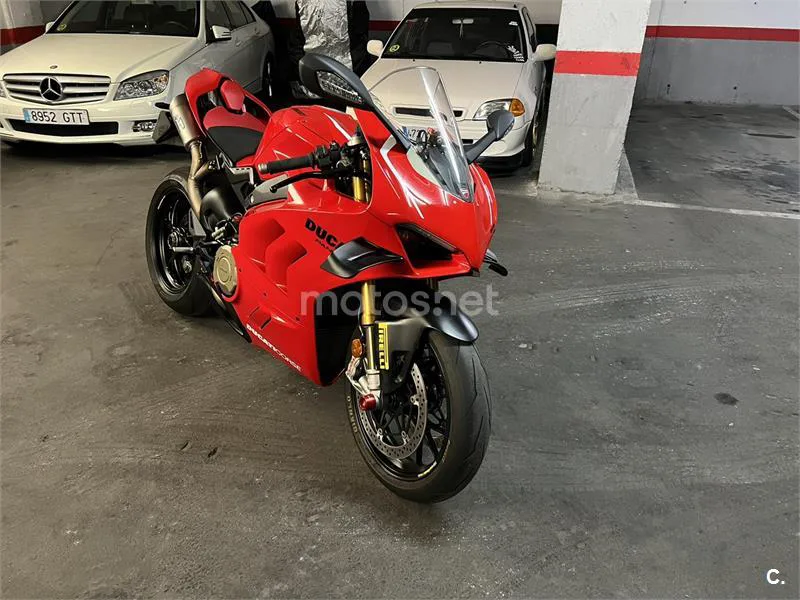 Ducati Panigale V4 – Vista 3