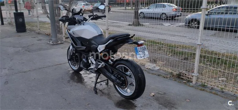 BMW F 900 XR – Vista 3