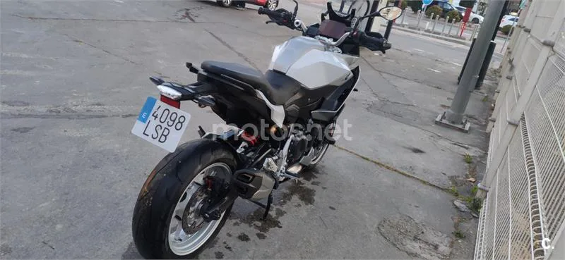 BMW F 900 XR – Vista 4