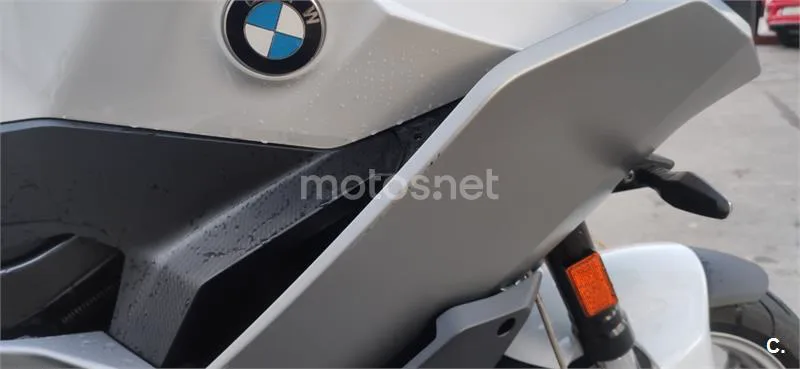 BMW F 900 XR – Vista 8