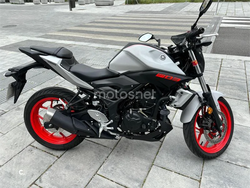 Yamaha MT-03 – Vista 6