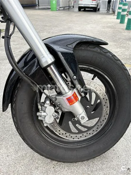 Suzuki Intruder M800 – Vista 4