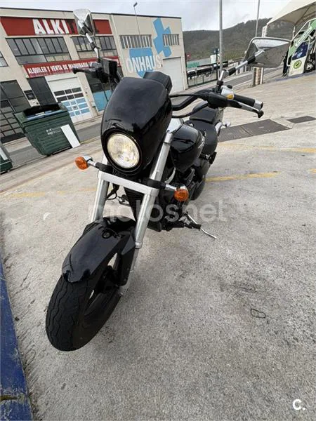 Suzuki Intruder M800 – Vista 7