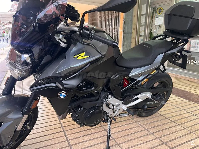 BMW F 900 R – Vista 2