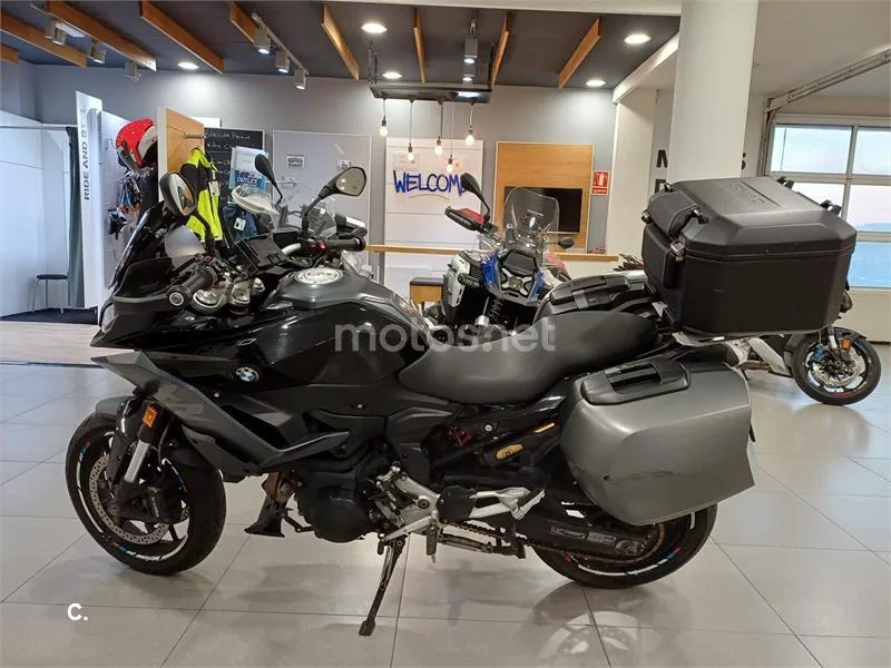 BMW F 900 XR – Vista 4