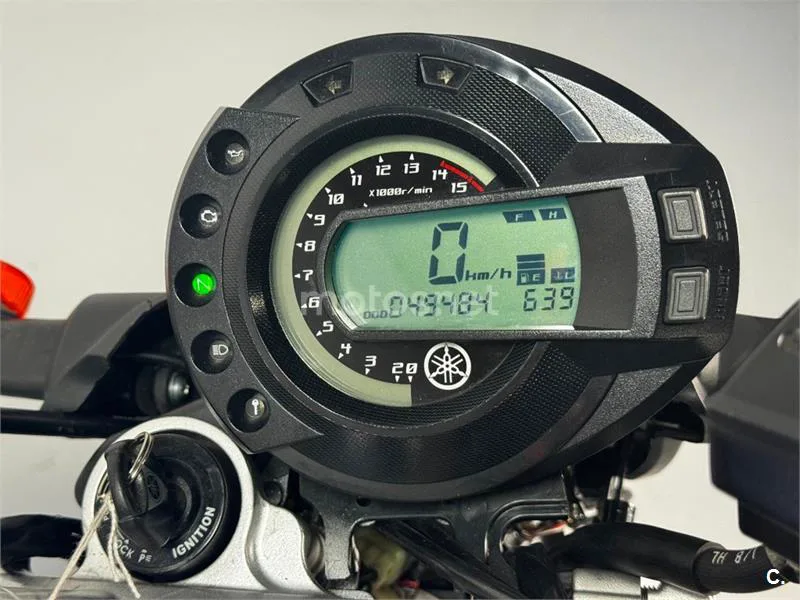 Yamaha FZ6 – Vista 10