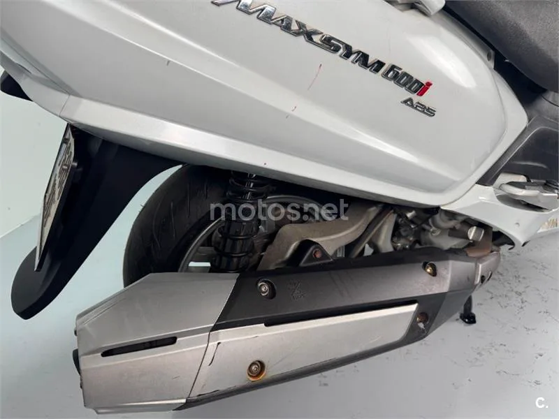 SYM Maxsym 600 – Vista 10