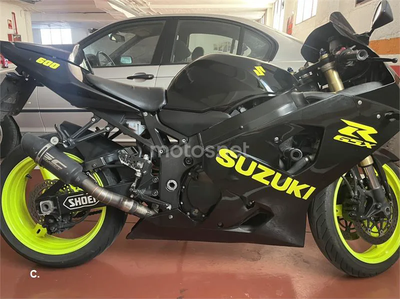 Suzuki GSX-R600 – Vista 18