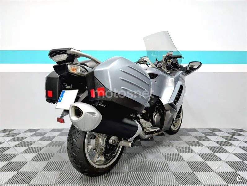 Kawasaki 1400GTR – Vista 7