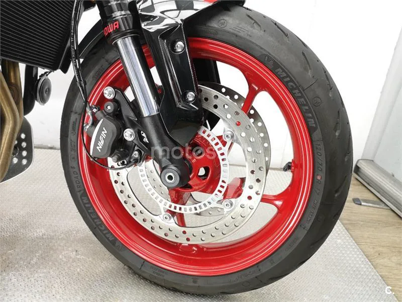 Triumph Trident 660 – Vista 11