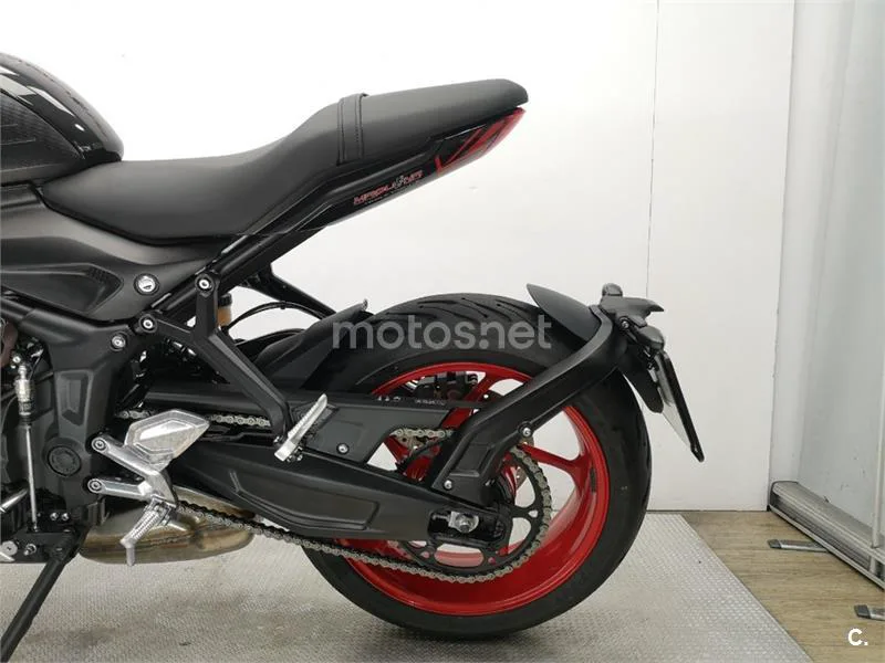 Triumph Trident 660 – Vista 17
