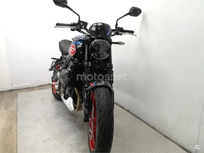 Triumph Trident 660 – Vista 3