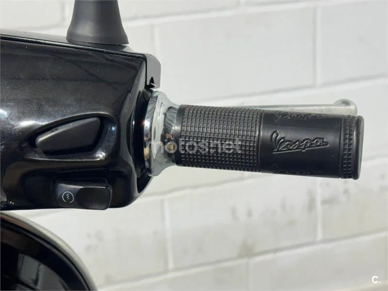 Vespa LX 125 – Vista 7