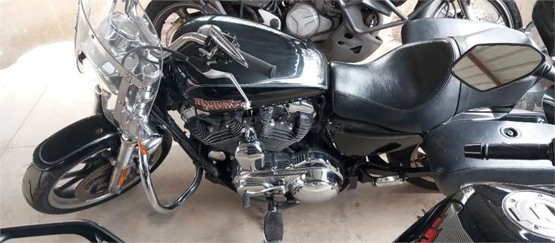 Harley-Davidson Sportster Superlow 9000 € 2015 Málaga - 2