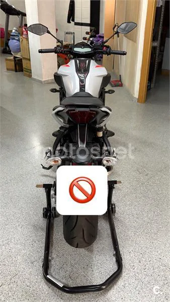 Yamaha MT-07 – Vista 6