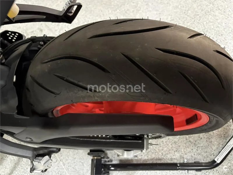 Yamaha MT-07 – Vista 9