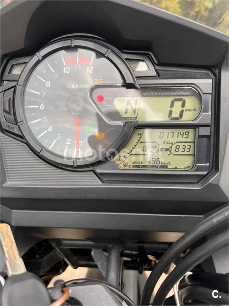 Suzuki V-Strom 650 – Vista 3