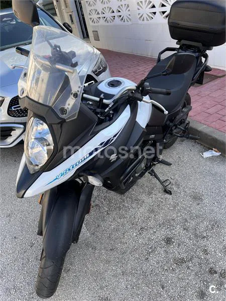 Suzuki V-Strom 650 – Vista 8