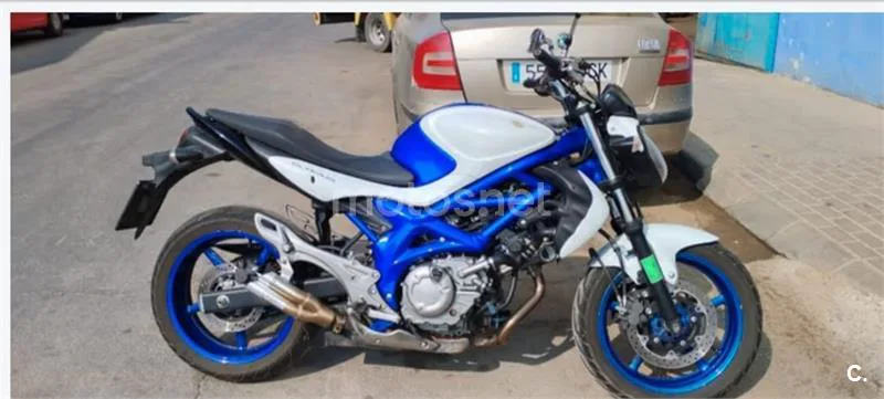 Suzuki SFV 650 Gladius – Vista 5
