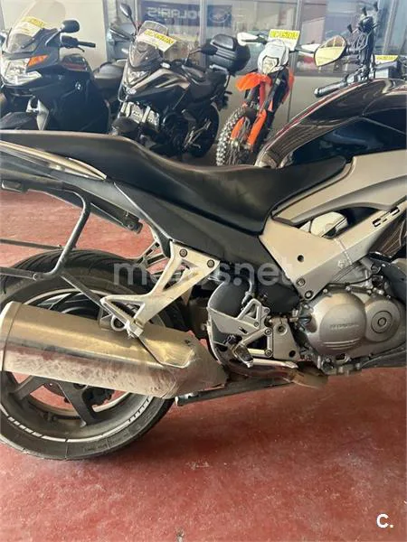 Honda VFR 800 X Crossrunner – Vista 4