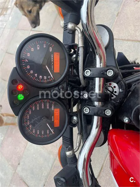 Ducati Monster 696 – Vista 4