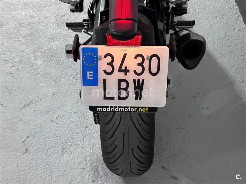 Kawasaki Z900 – Vista 14