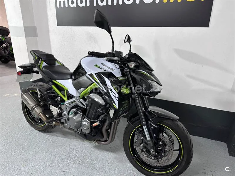 Kawasaki Z900 – Vista 3