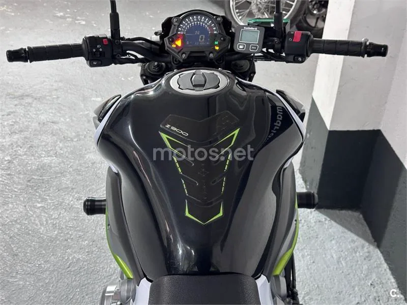 Kawasaki Z900 – Vista 9