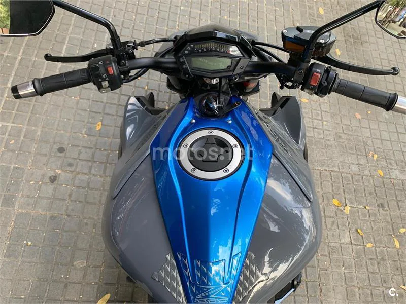 Kawasaki Z1000 – Vista 4