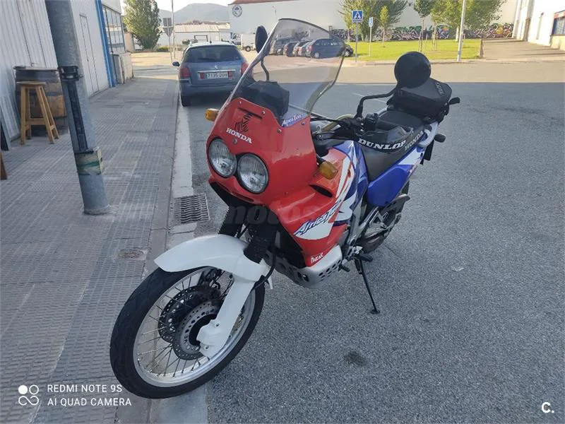 Honda XRV 750 Africa Twin 5500 € 2004 Navarra - 2