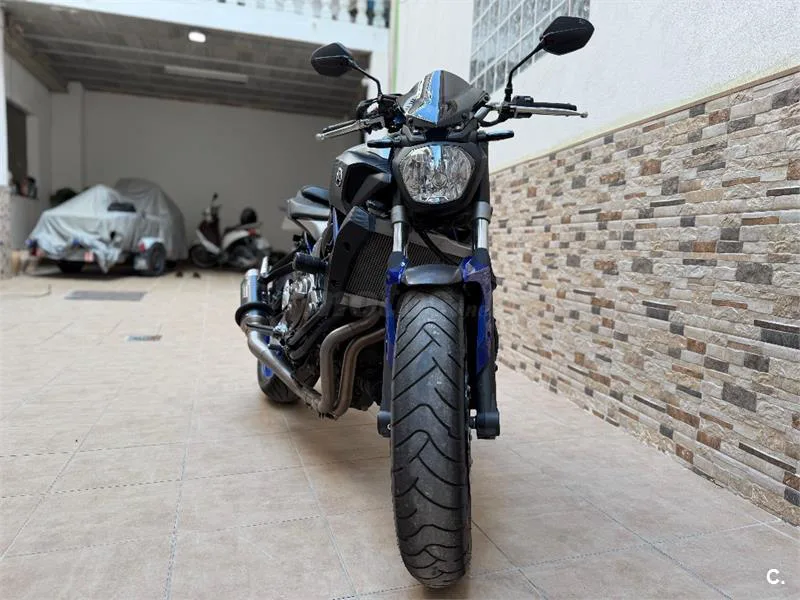 Yamaha MT-07 – Vista 5