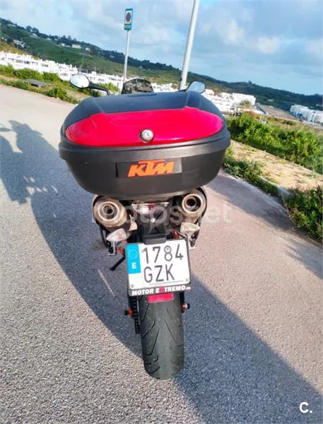 KTM 990 SUPERMOTO – Vista 4