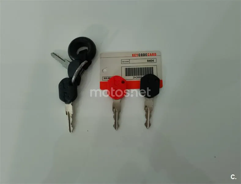 KTM 990 SUPERMOTO – Vista 7