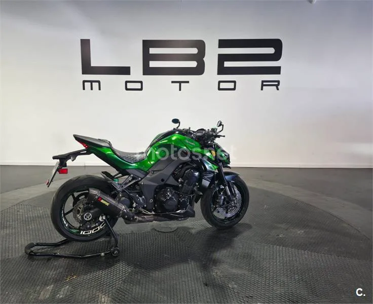Kawasaki Z1000 – Vista 3
