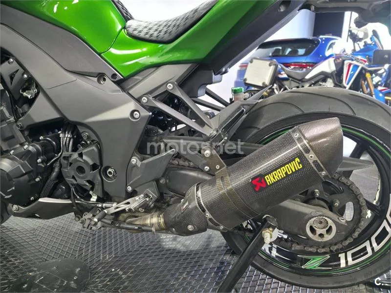Kawasaki Z1000 – Vista 10