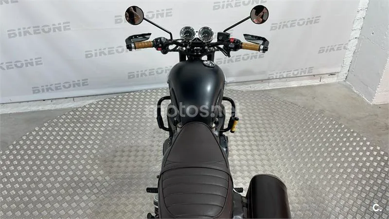 Triumph Bonneville T120 – Vista 6