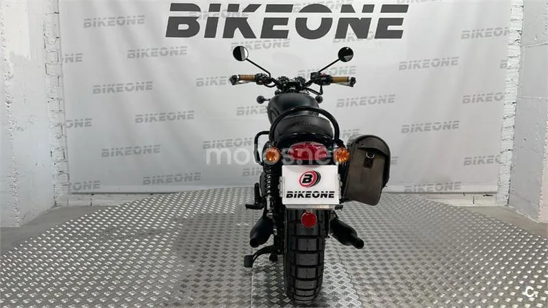 Triumph Bonneville T120 – Vista 7