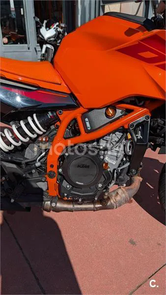 KTM 390 – Vista 9