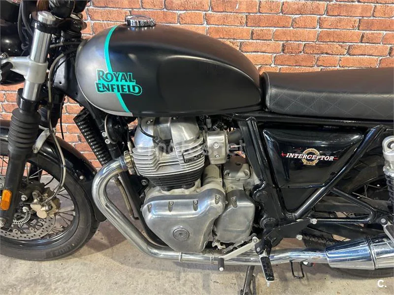 Royal Enfield Interceptor 650 – Vista 10