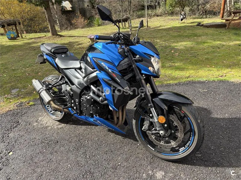 Suzuki GSX-S750 – Vista 2