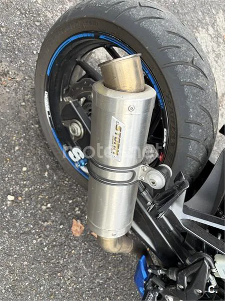 Suzuki GSX-S750 – Vista 7