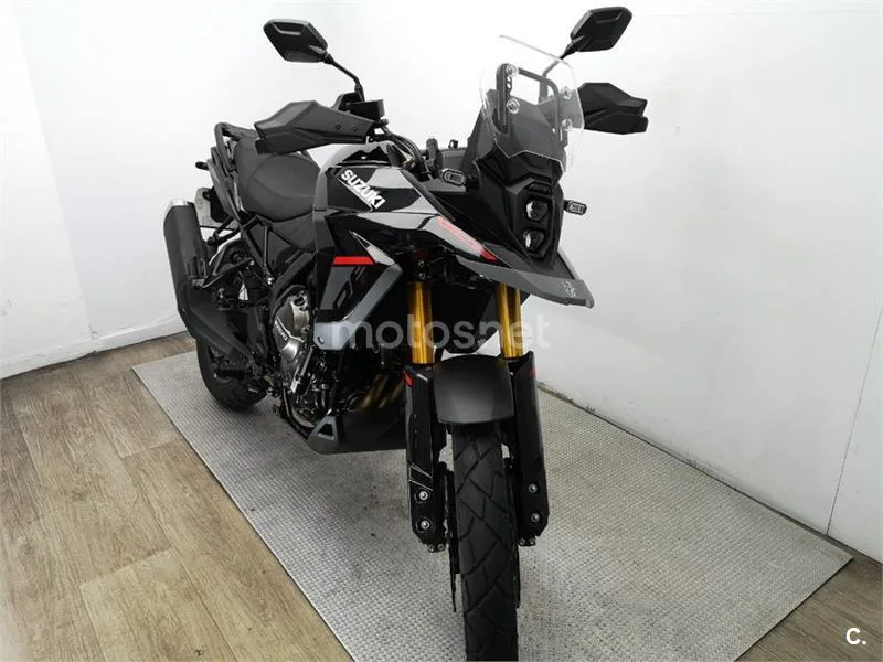 Suzuki V-Strom 800 – Vista 3