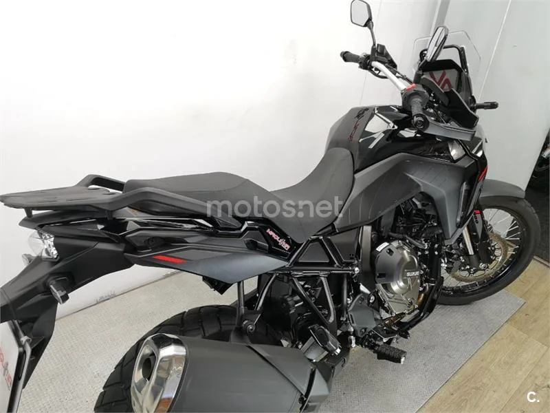 Suzuki V-Strom 800 – Vista 5