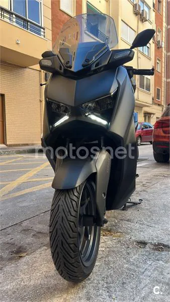 Yamaha XMAX 300 – Vista 3