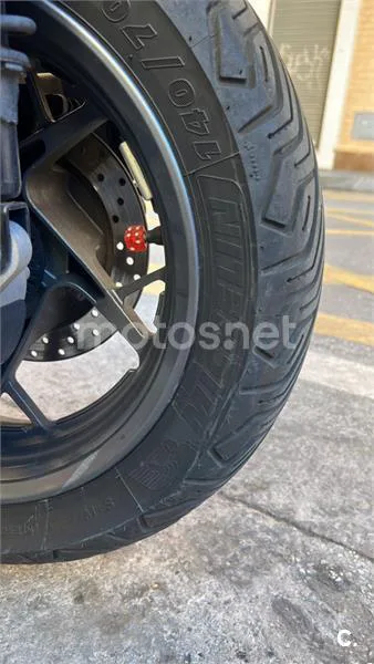 Yamaha XMAX 300 – Vista 7