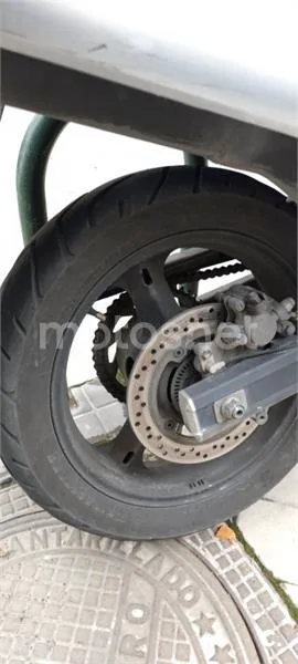 Suzuki V-Strom 650 – Vista 8