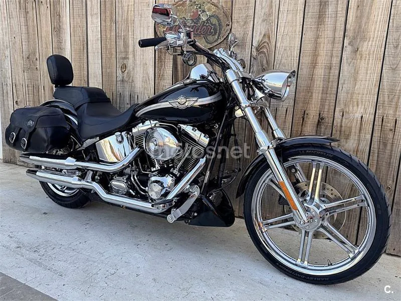 Harley-Davidson Softail Softail Deuce – Vista 21