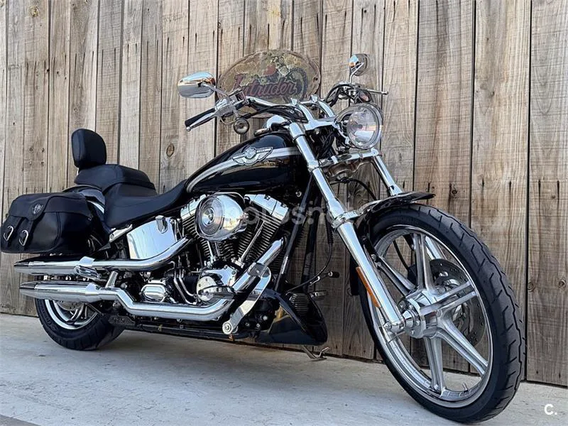 Harley-Davidson Softail Softail Deuce – Vista 23