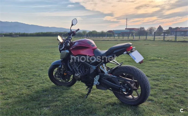 Honda CB 650 R – Vista 2